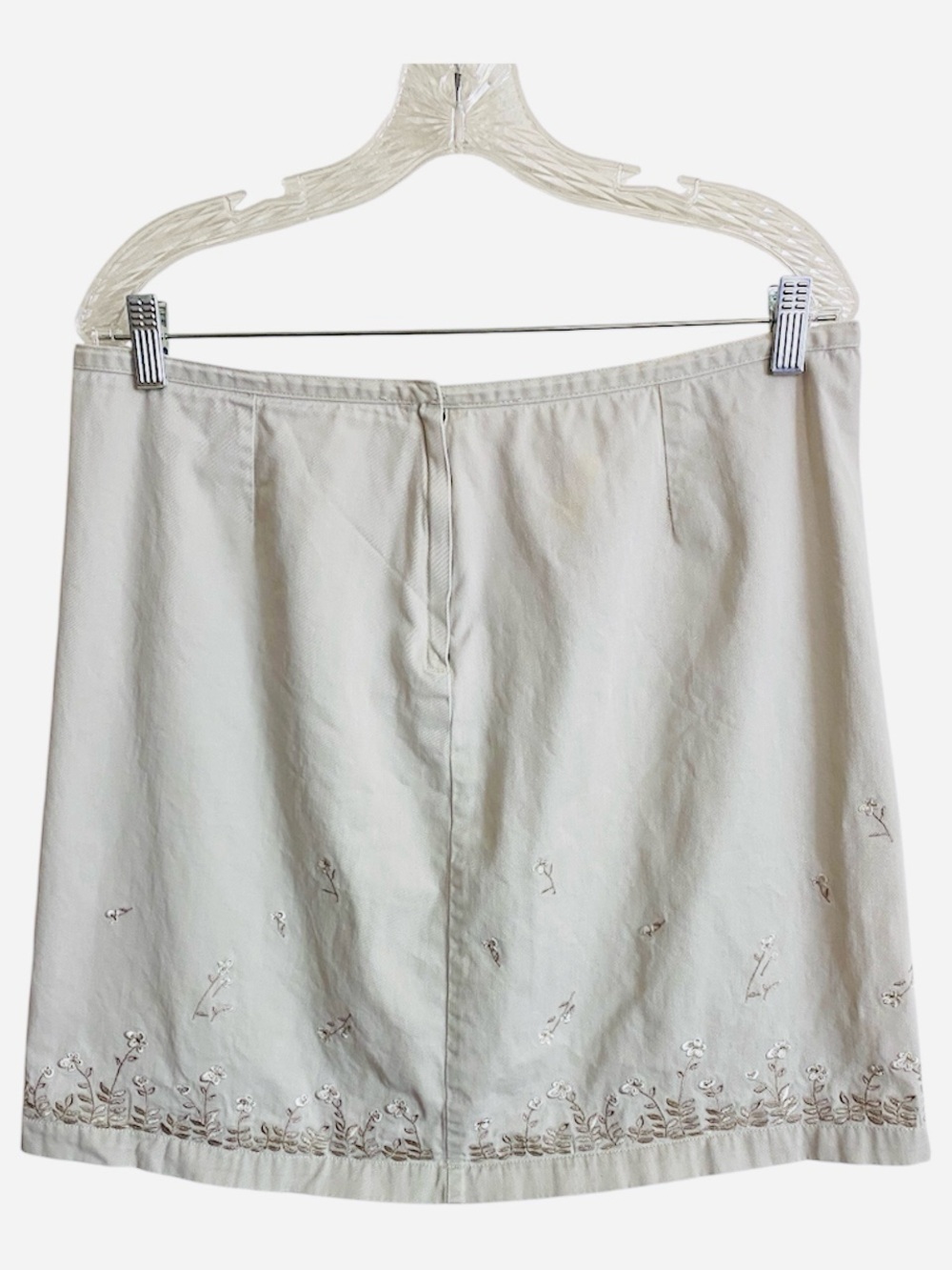 High Sierra Embroidered Beige Denim Skirt Size 16 Above Knee Length